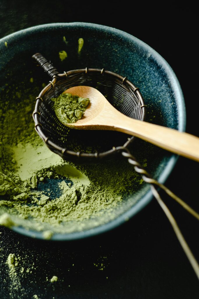 Definition of stone-grinding in the matcha glossary